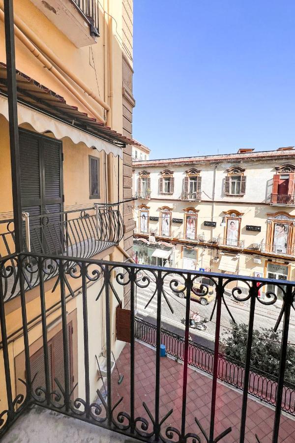 Cozy Rooms Napoli מראה חיצוני תמונה